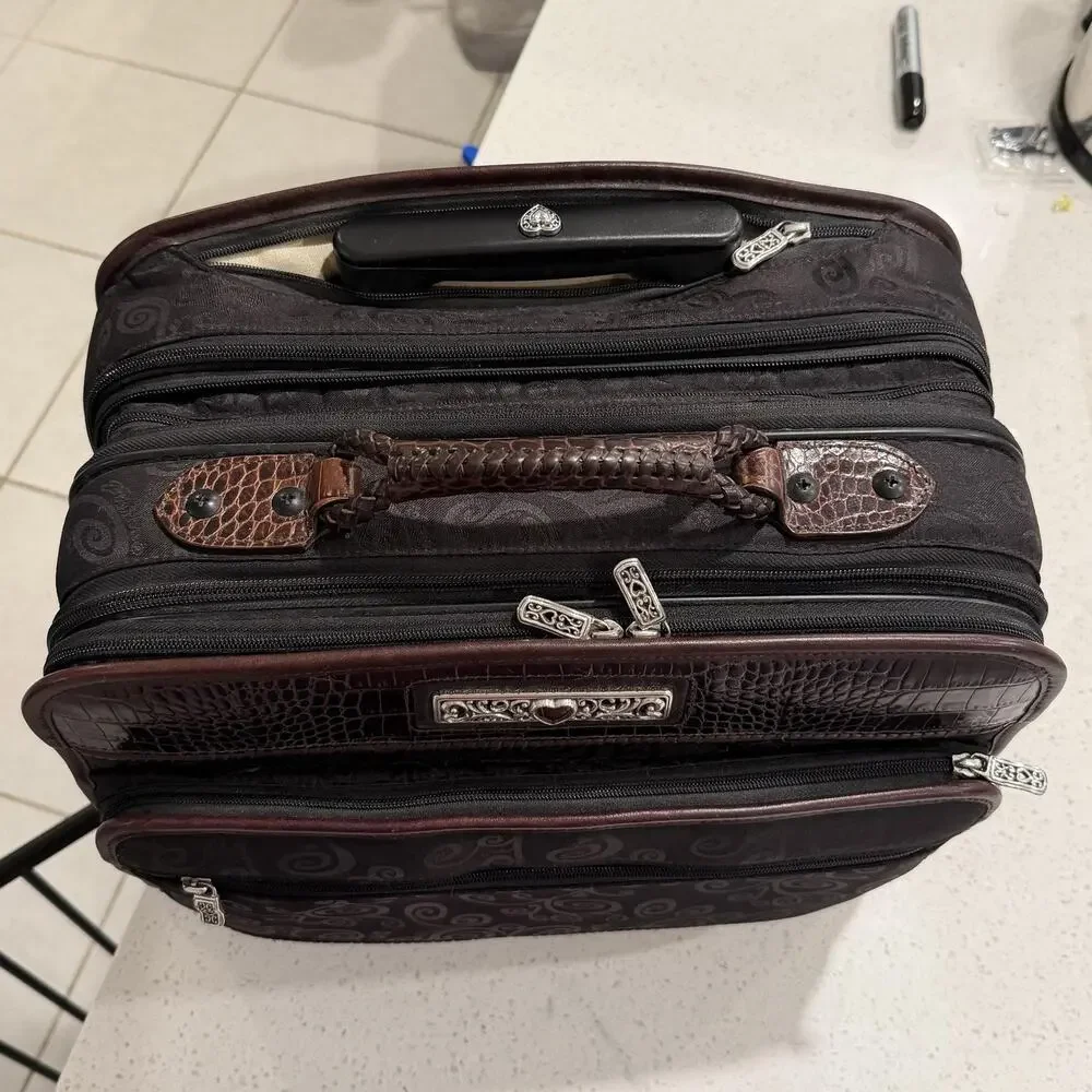 Vtg Brighton Croc Brown 16